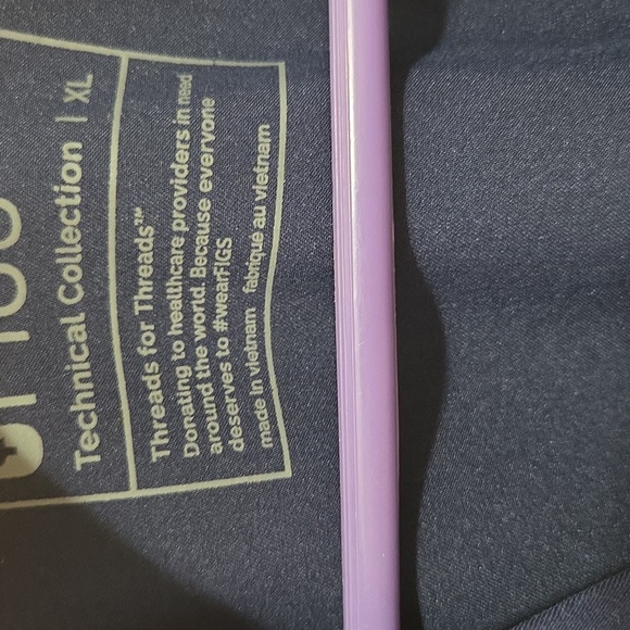 FIGS Scrub Top Womens Extra Large Blue Casma Three Pocket Nurse Uniform V-Neck - Picture 5 of 10